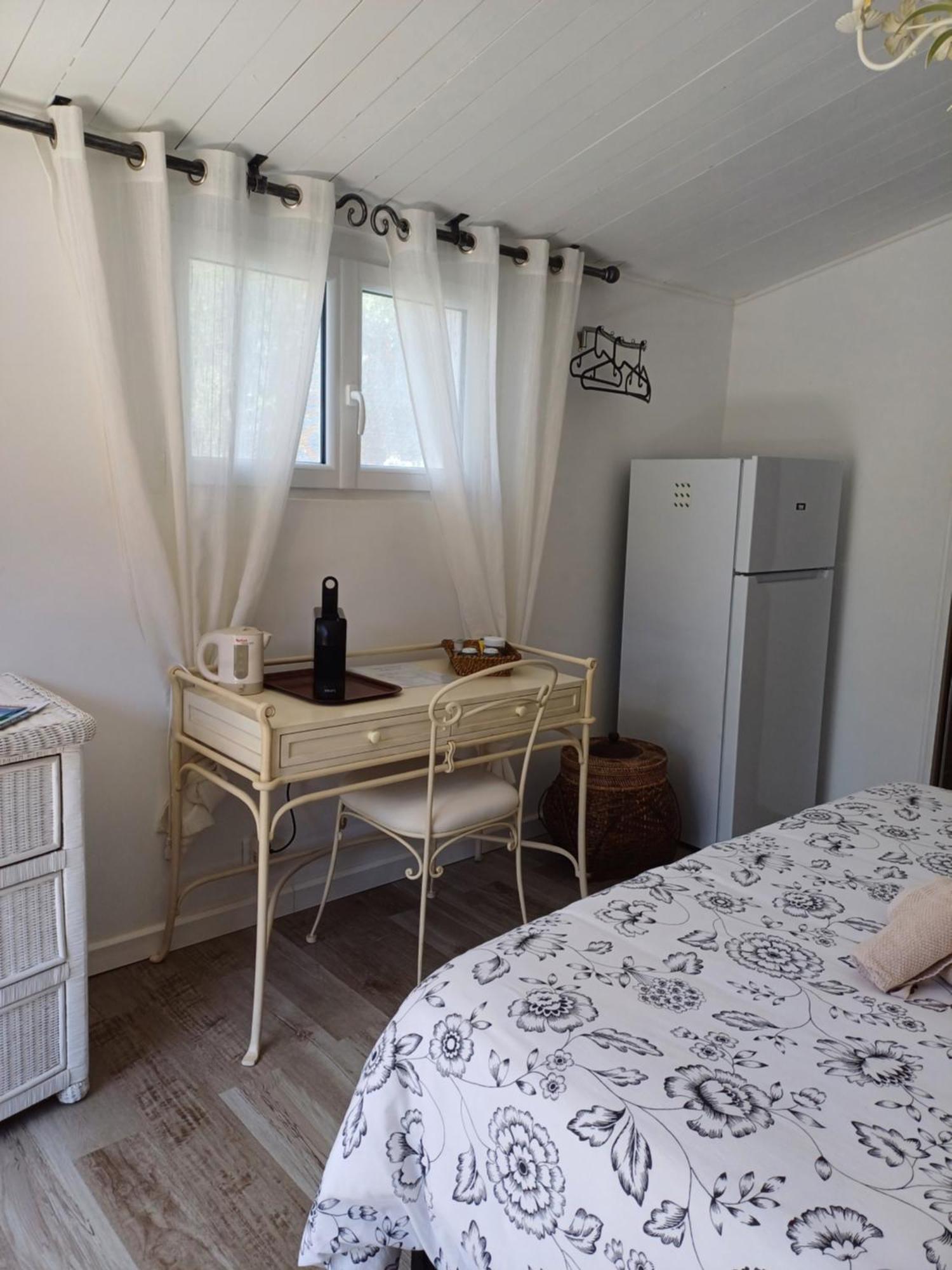 Bed and Breakfast Margaux Le Plan-de-la-Tour Экстерьер фото